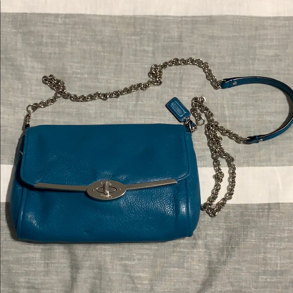 Coach crossbody with chain strap